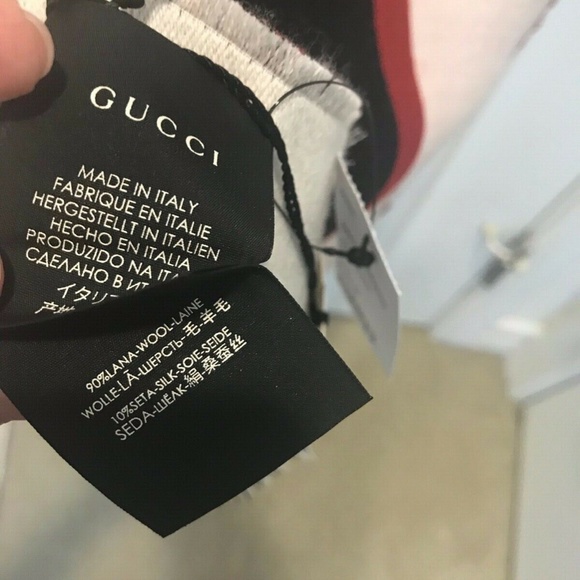 Gucci Ivory/Black Wool/Silk Scarf - Picture 10 of 11